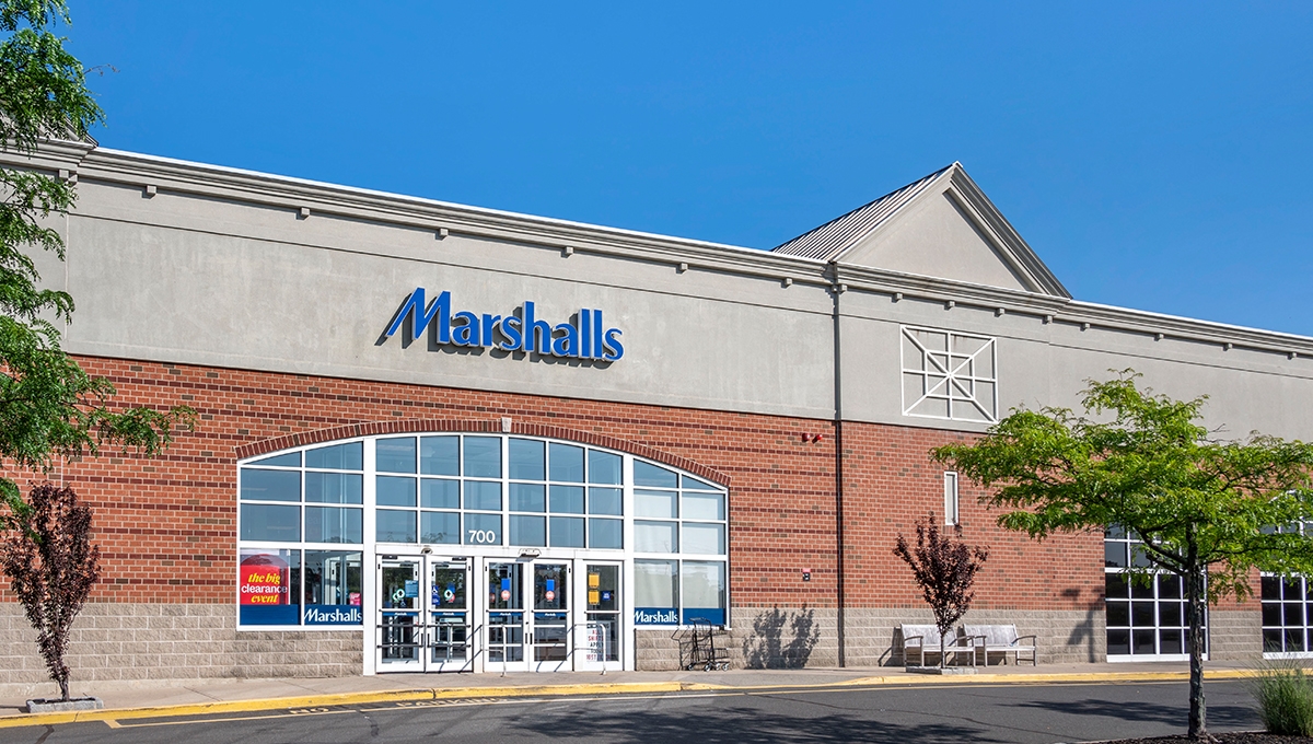 Fairfield Crossroads, Fairfield, CT 06824 – Retail Space