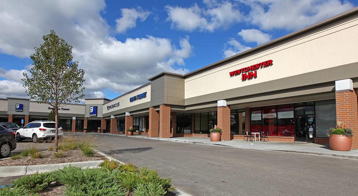 Westchester Commons, Westchester, IL 60154 – Retail Space | Regency Centers