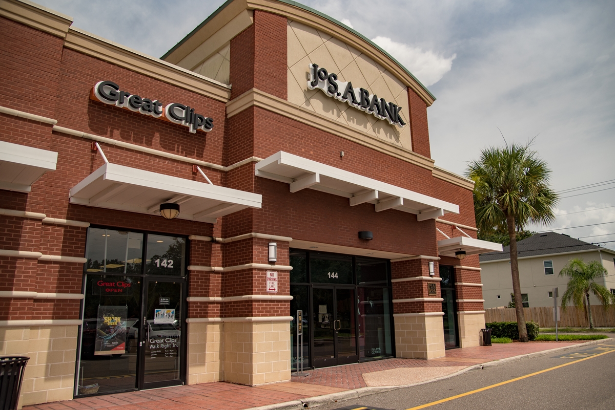 Town Square Center, Tampa, FL 33609 - Retail Space ...